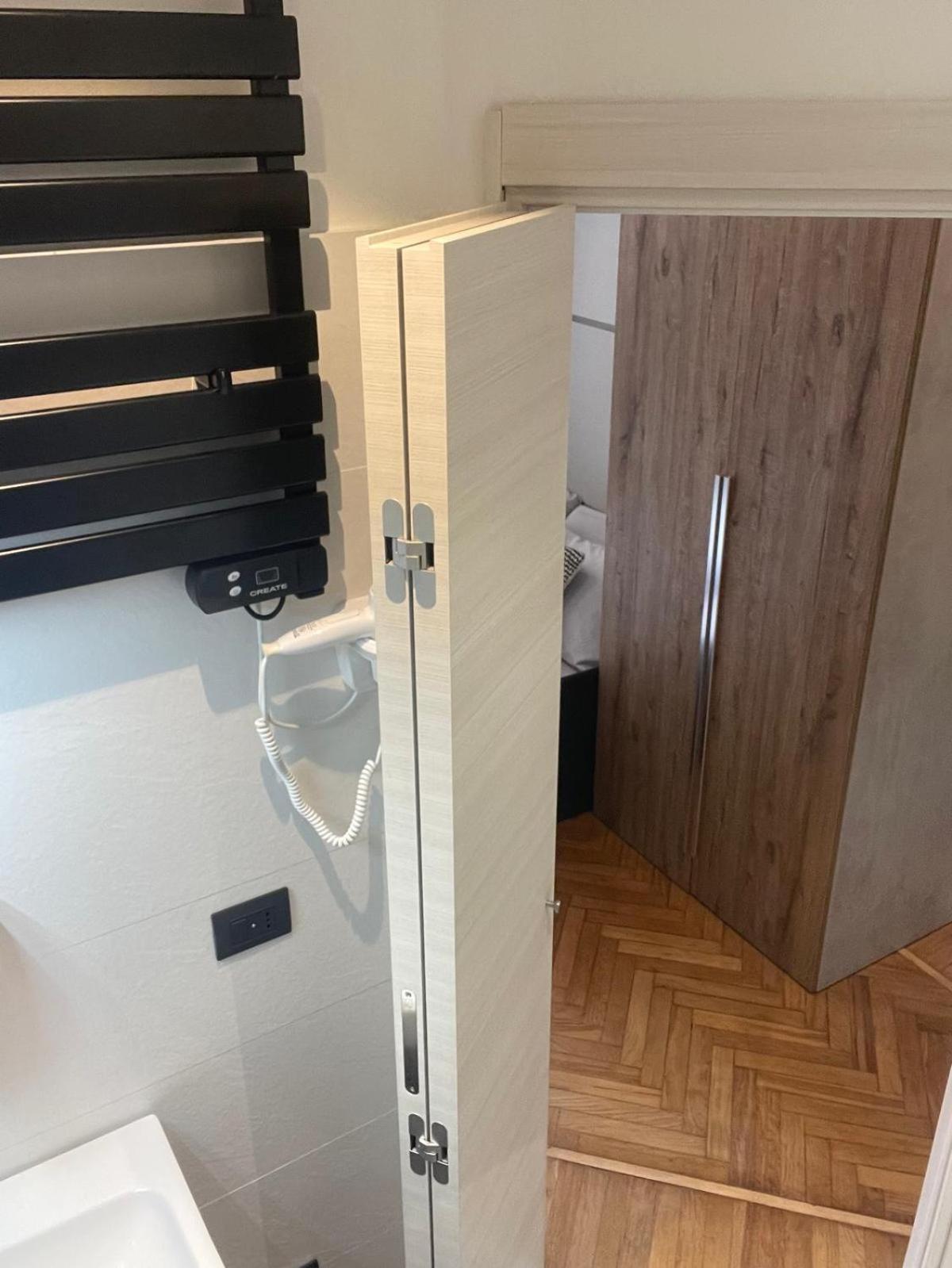 Drooms 4,0 Domotic Smart Self 24H,7 Vicino Treni Porta Susa E Centro Storico Torino Eksteriør billede